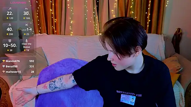 Girls_Fingers's cam snapshot