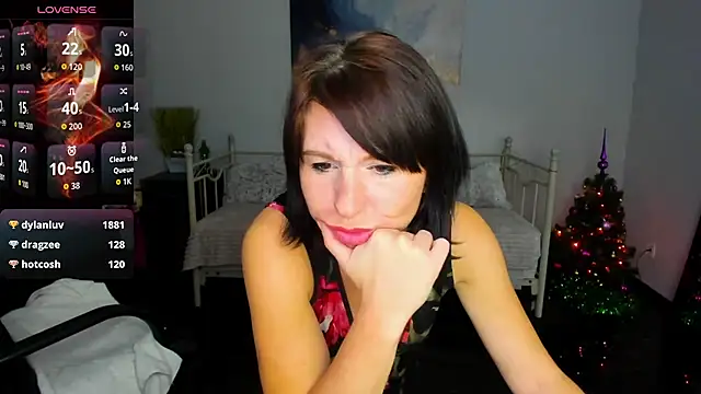 Betty_Jone's cam snapshot