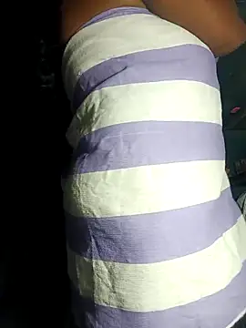 Nude-Priya2's cam snapshot