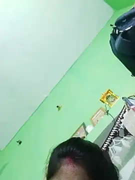 Maya_mohni's cam snapshot