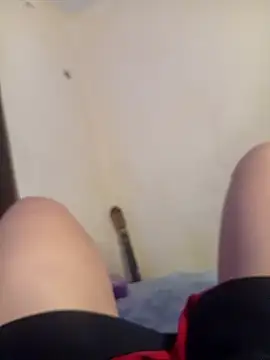 Ravena2290 live sex cam