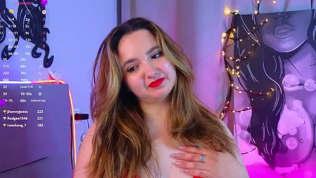 LucilleMcBride live sex cam