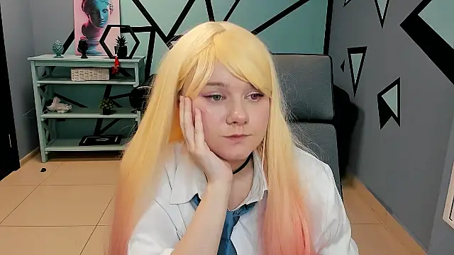 auroranelson's cam snapshot