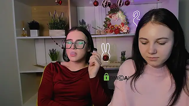 alia_skay's cam snapshot