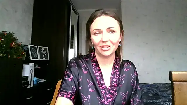 AngelinaLove28's cam snapshot