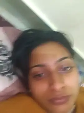 Bitch_Riya's cam snapshot