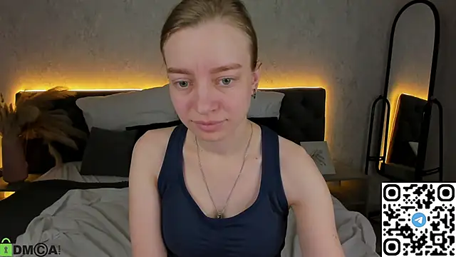 Michelle_Blond's cam snapshot