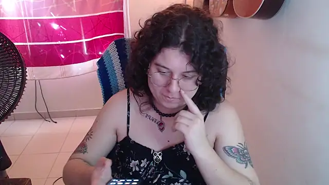 Smoke_trip_Alicia live sex cam