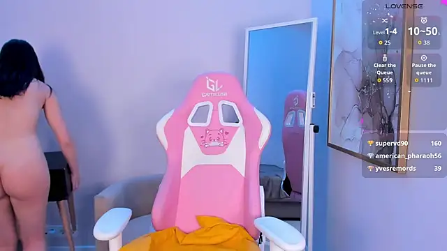 Cassandra2007's cam snapshot