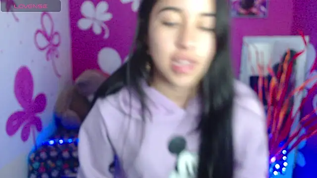 milkydoll4's cam snapshot