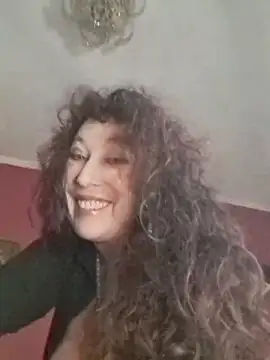 GypsyEsmeralda live sex cam