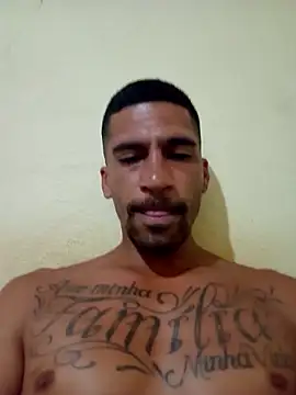 adriabis013 live sex cam