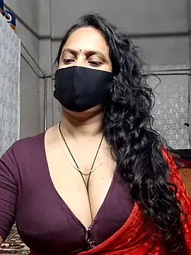 Jyoti_Roy_'s cam snapshot