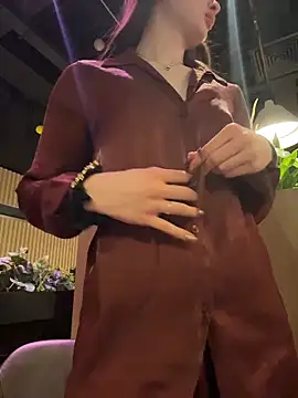 KristiRich live sex cam