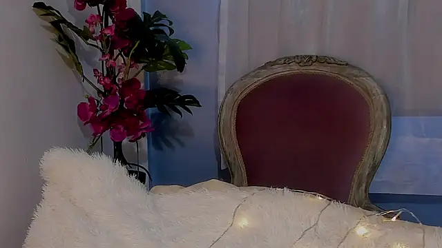 Katee_Crownn's cam snapshot