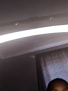 SlenderCharm98's cam snapshot