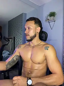 ARON_TAYLER01 live sex cam