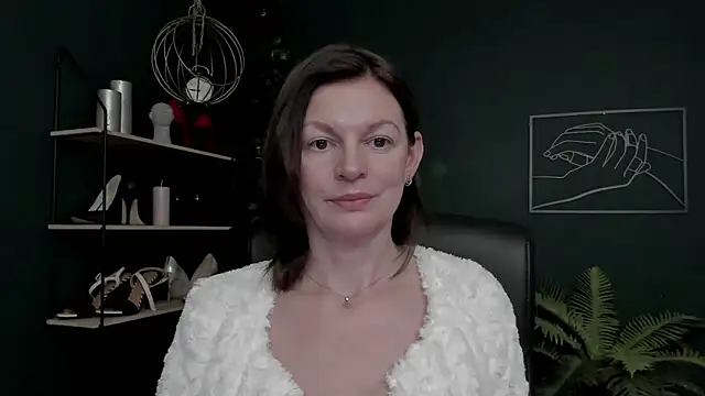 VivianWILD's cam snapshot