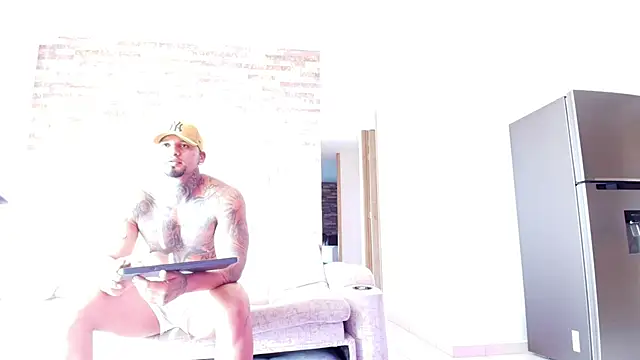 zaiin_diesel live sex cam