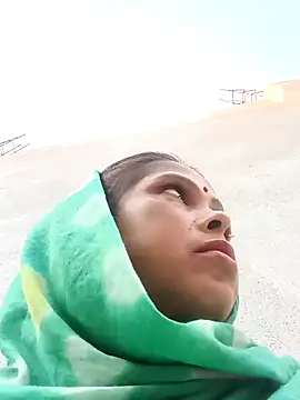 Shreya_pandit's cam snapshot