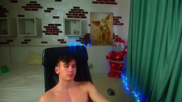BradyFlint live sex cam