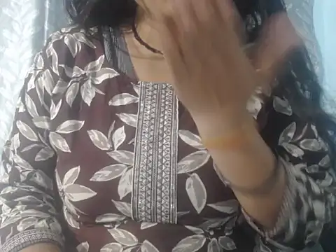 cute-priy's cam snapshot