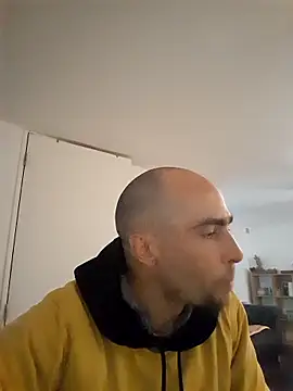 Kinshasa95 live sex cam