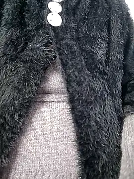 Ruhi_07's cam snapshot