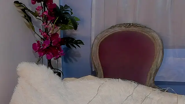 Katee_Crownn's cam snapshot