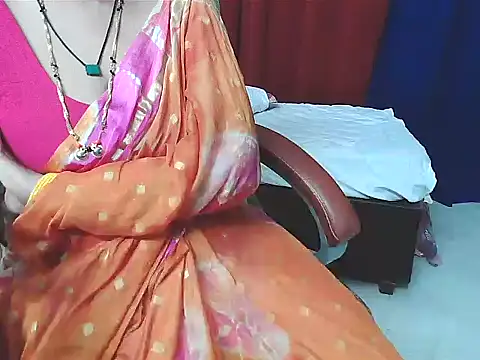 sunitha-3's cam snapshot