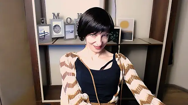 _AngeliaFlow_'s cam snapshot