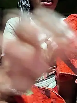 Sweet-rumi's cam snapshot