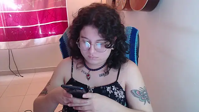 Smoke_trip_Alicia live sex cam