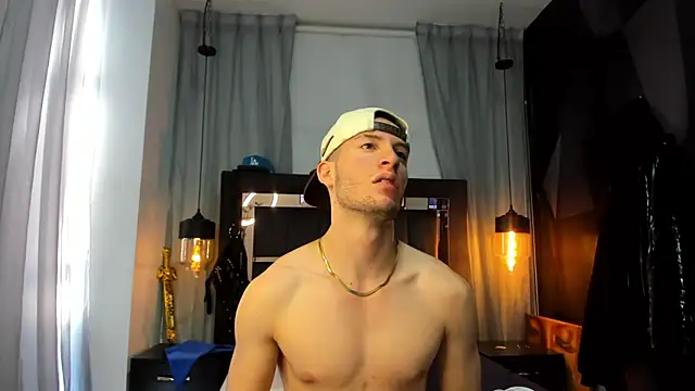 HunterHeat_ live sex cam