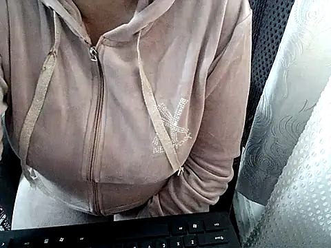 Nagma_housewife's cam snapshot