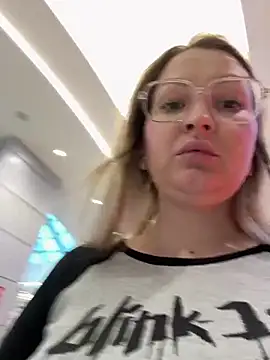 Teya_moon_ live sex cam