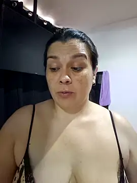 martina_foxy_ live sex cam