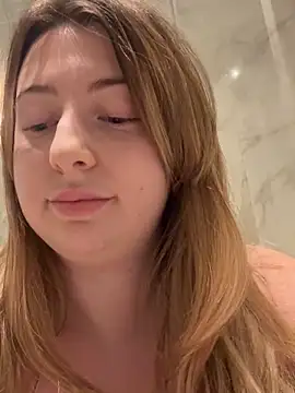 curvyflawless live sex cam