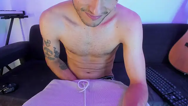 Henrikk_senn's cam snapshot