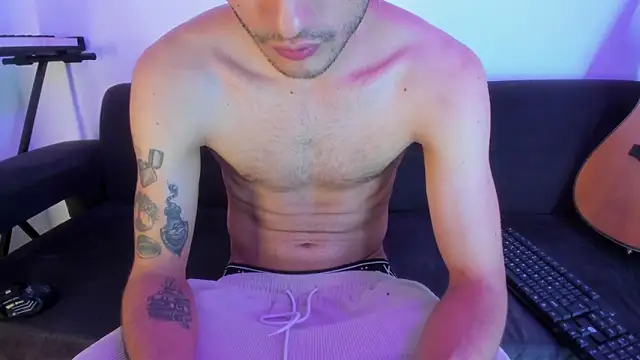 Henrikk_senn's cam snapshot