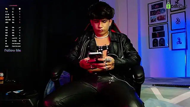 LyleBennett_'s cam snapshot