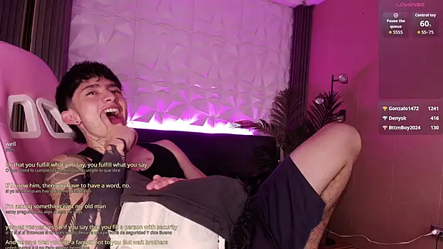 troy_rouge live sex cam