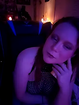 LilTokez live sex cam