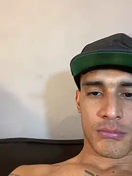 Maicol_xxxx's cam snapshot