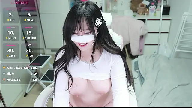 kimhyeona2005 live sex cam