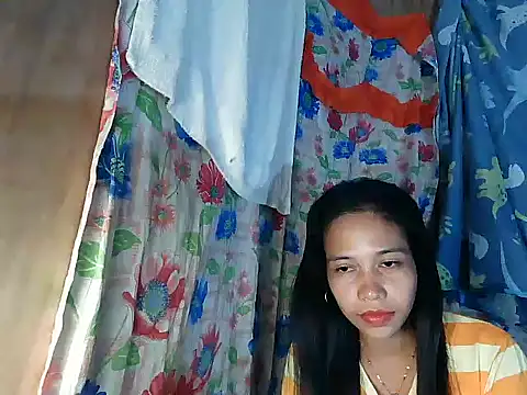 PinaySkinnyGirl's cam snapshot