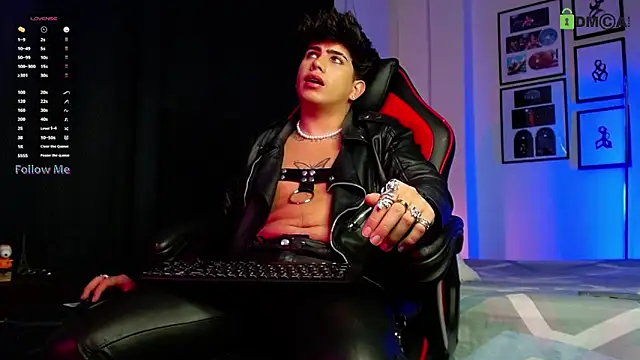 LyleBennett_'s cam snapshot