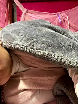 Thanhhuyen001's cam snapshot