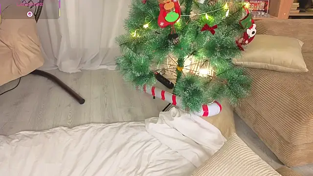 Kira_mindnes's cam snapshot