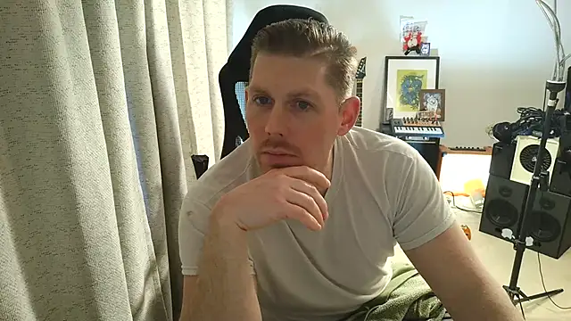 God_Of_ThundeRR's cam snapshot